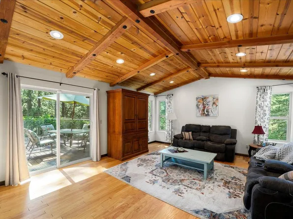 3010 Evergreen Ct, Georgetown, CA 95634