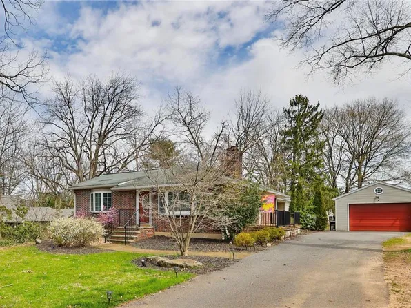 3436 Park Rd, Bethlehem, PA 18020