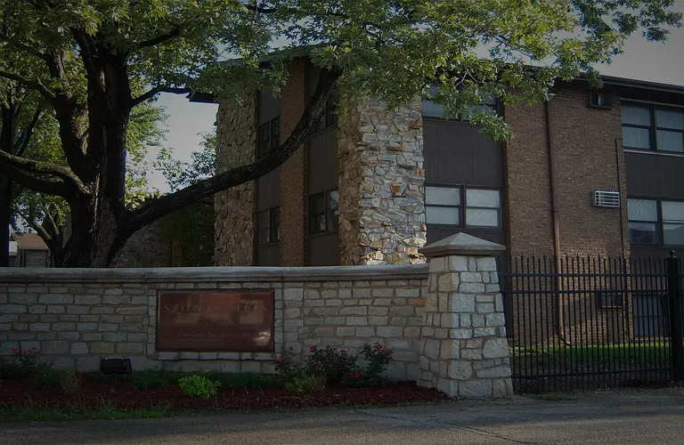The Stone Falls Apartments — Photo 1