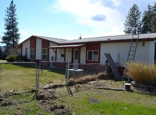 6421-B Lakeview Dr, Nine Mile Falls, WA 99026