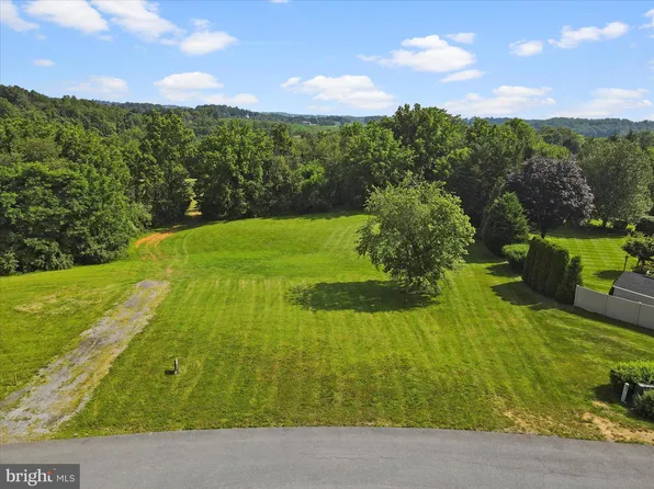 1620 Hearthside Dr Lot 112, Chambersburg, PA 17202