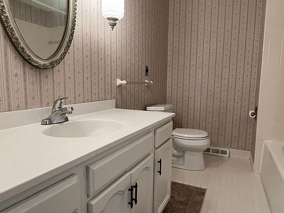 Full Bath