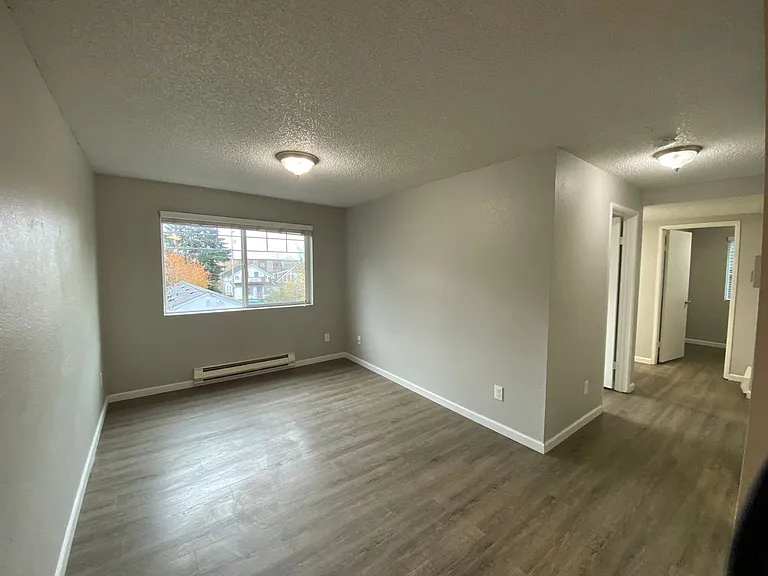 Westwood Apartments — Photo 72