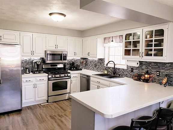 5th image of 14816 W Windsong Dr