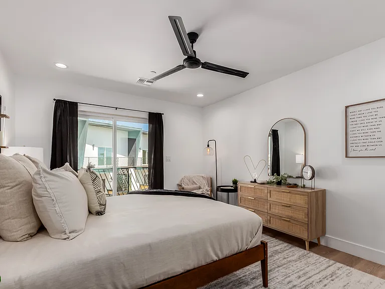 Sonoran Townhomes — Photo 21