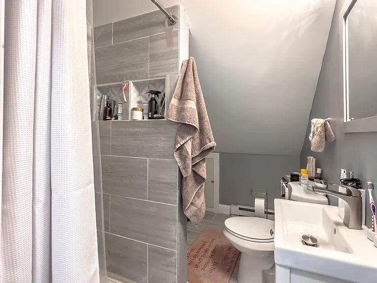 115 Westwood Ave — Photo 5