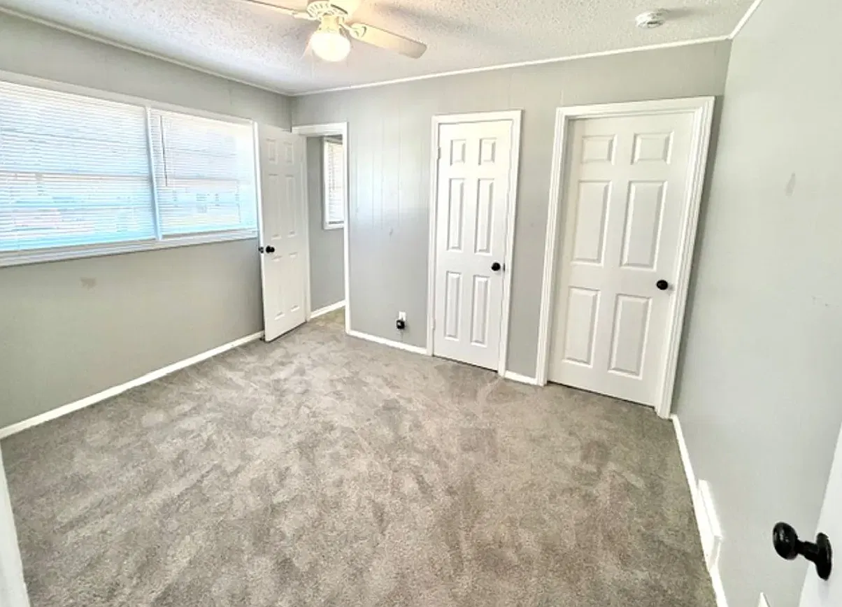 3203 Aden Street — Photo 3