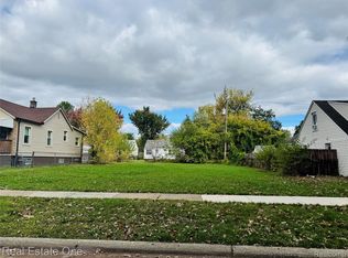 1670 Richmond Ave, Lincoln Park, MI 48146