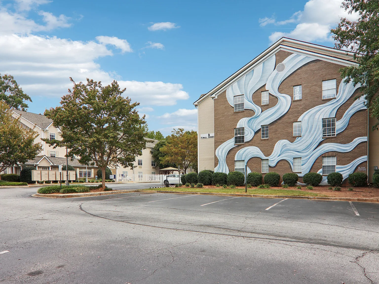 Flats at Haywood — Photo 4