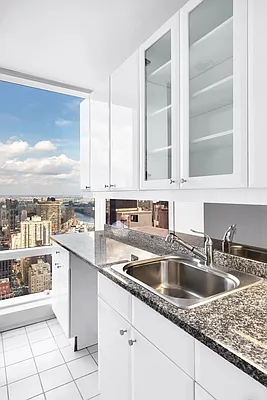 Rented by Corcoran | media 31