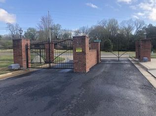 105 Marina Shrs, Russellville, AR 72802