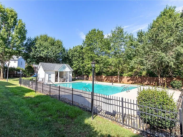 14515 Adair Manor Ct — Photo 27