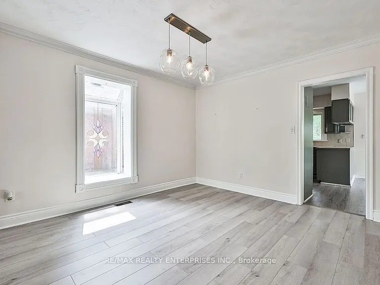 3096 Ballydown Cres — Photo 7