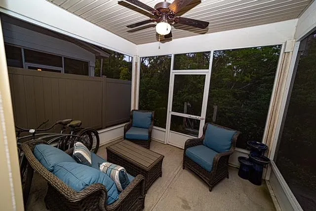 801 Mariners Cir — Photo 28