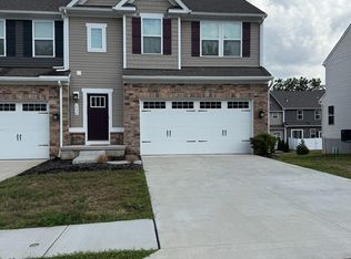 1536 Spruce Hill Dr, Stow, OH 44224