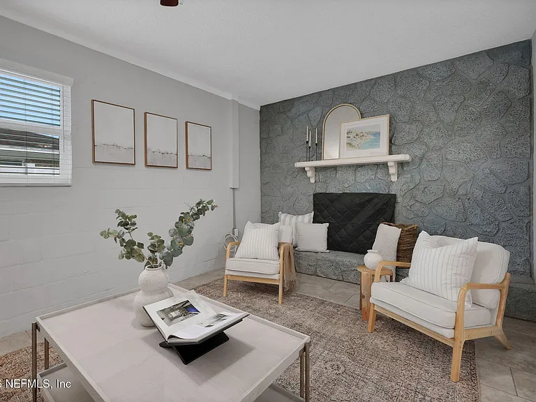 42 Dolphin Blvd — Photo 10