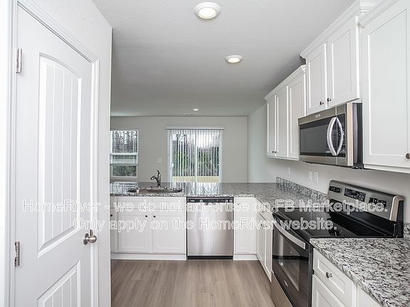 4th image of 352 Sundew Rd