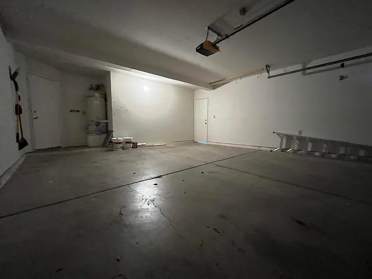 3317 Surfline Dr — Photo 27