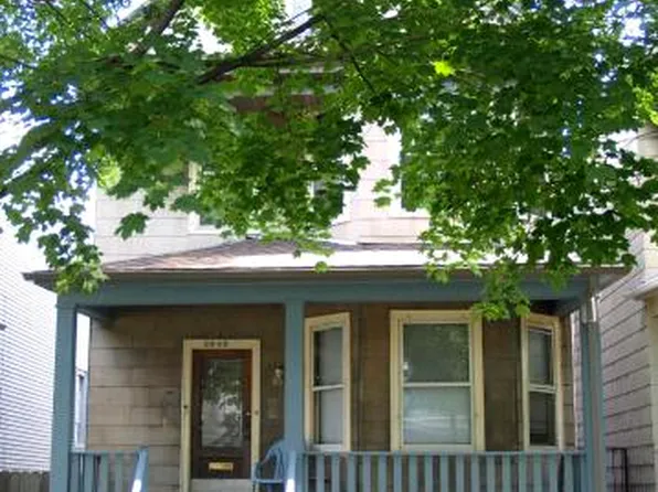 2442 W Warner Ave #2, Chicago, IL 60618