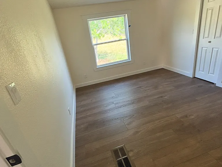 665 Morningwood Dr — Photo 16