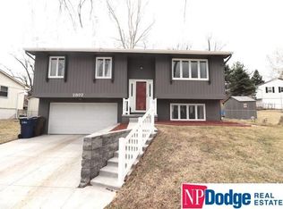 2807 Nebraska Dr, Bellevue, NE 68005