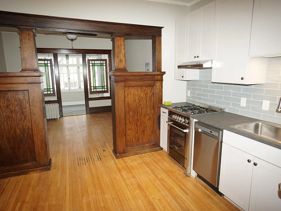 1065 Selby Apartments