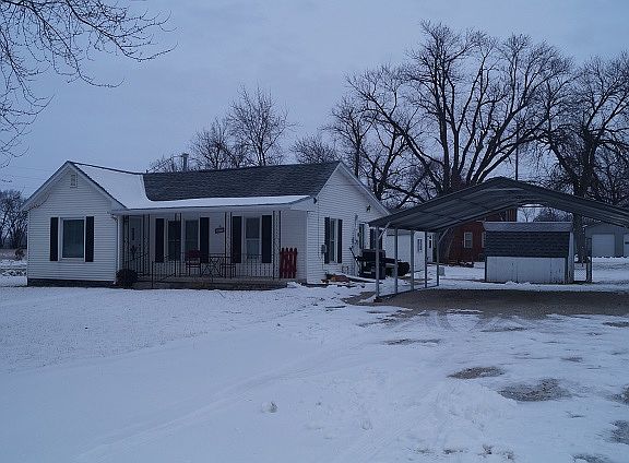 4th image of 122 Lincoln Street