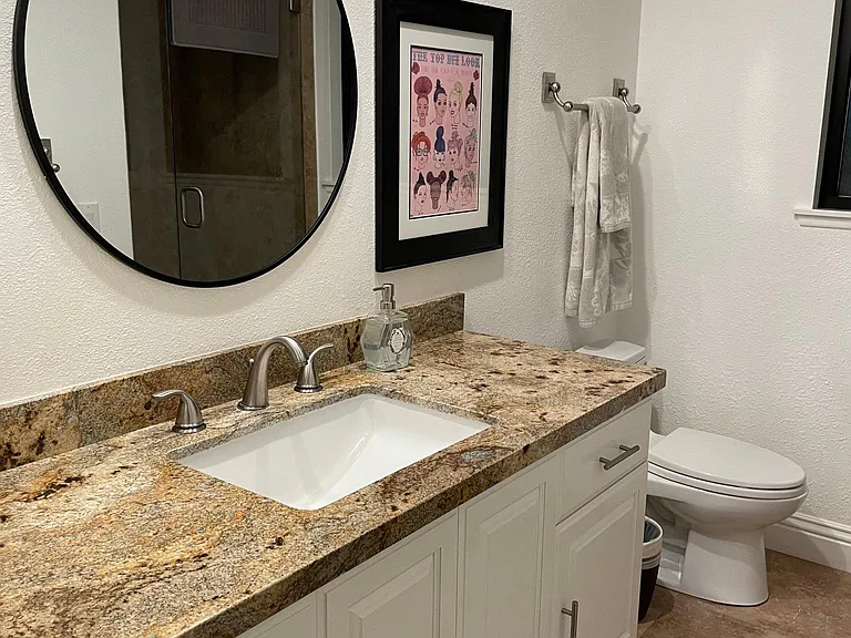 Guest room #1 with en suite bath