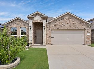 10601 Summer Place Ln, Fort Worth, TX 76140