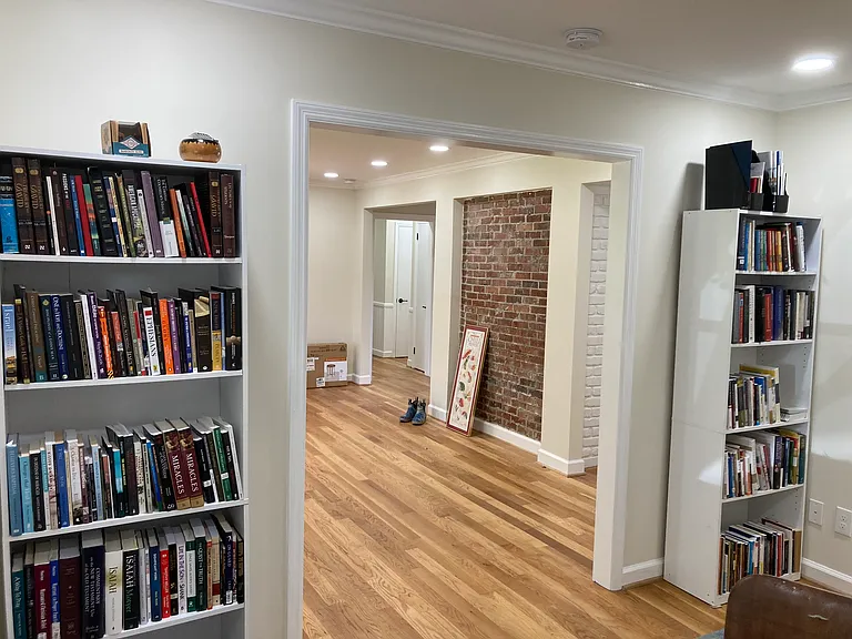 319 Mimosa Dr — Photo 8
