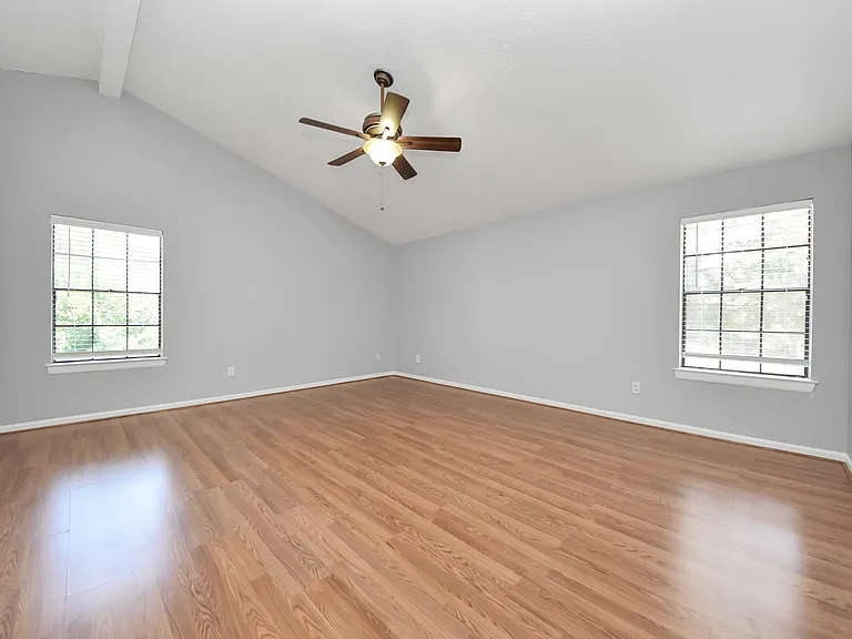 16006 Autumn Falls Ln — Photo 34