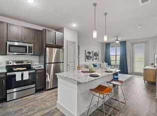 Axis Marketplace, Kyle, TX 78640