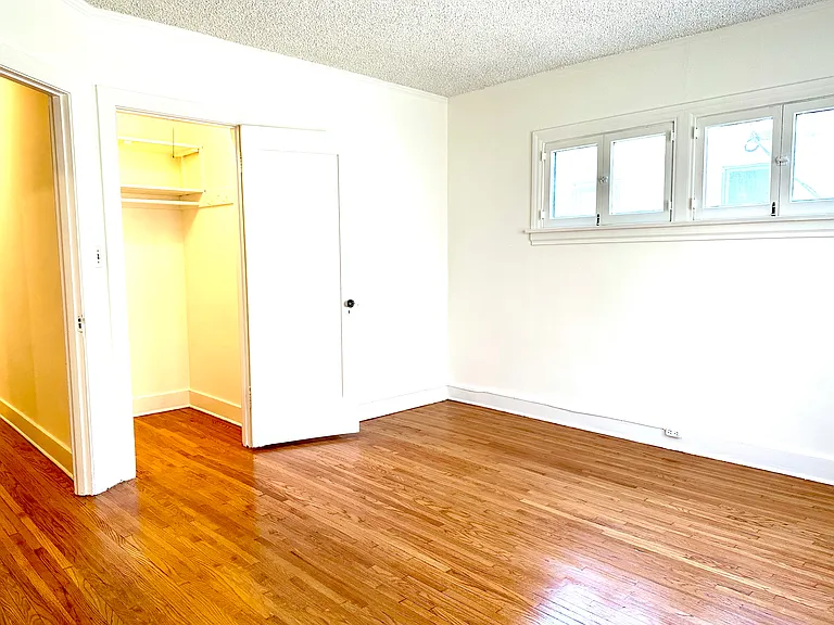 1138 N Gardner St #1138 — Photo 17