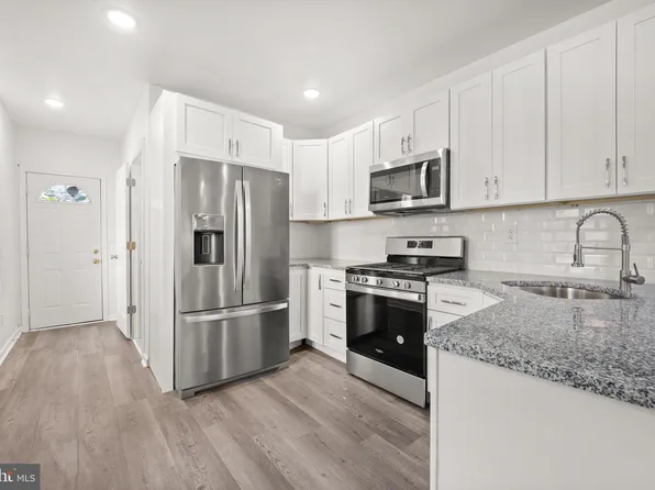 1721 N 26th St, Philadelphia, PA 19121