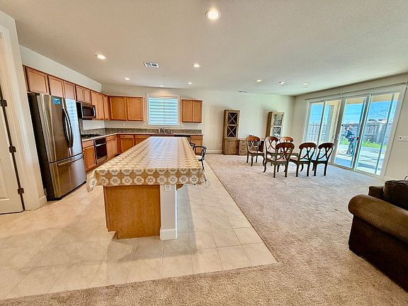 2nd image of 131 Titus Way