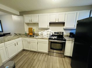 1611 Glenwood Ave #4, Minneapolis, MN 55405