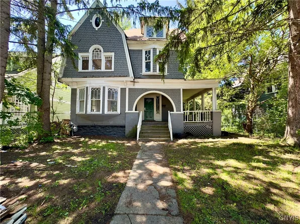 3628 S Salina St, Syracuse, NY 13205