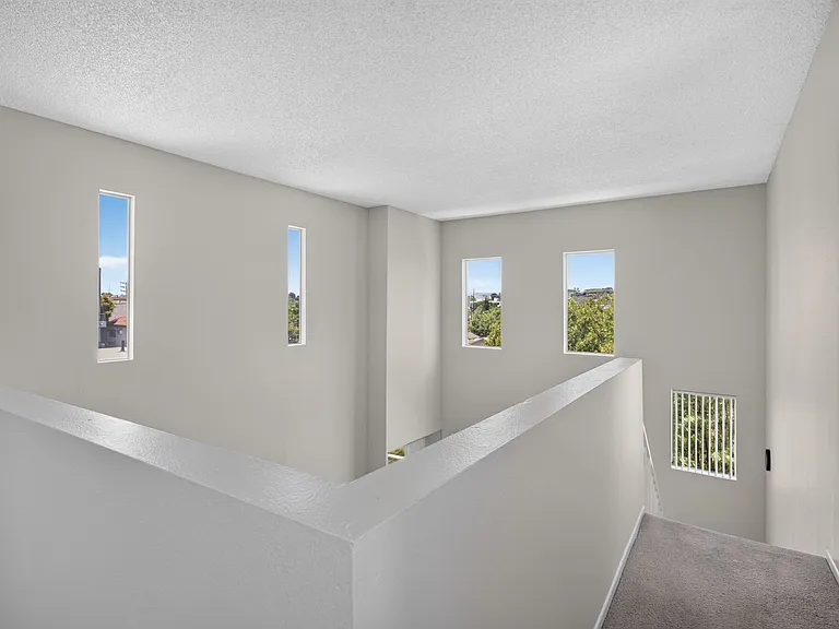 10749 Francis Pl — Photo 40
