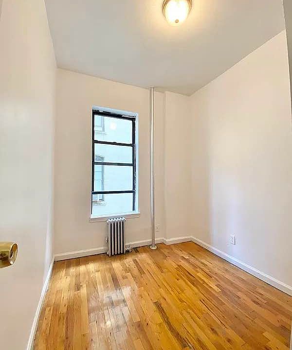 2nd image of 511 E 73rd St APT 27