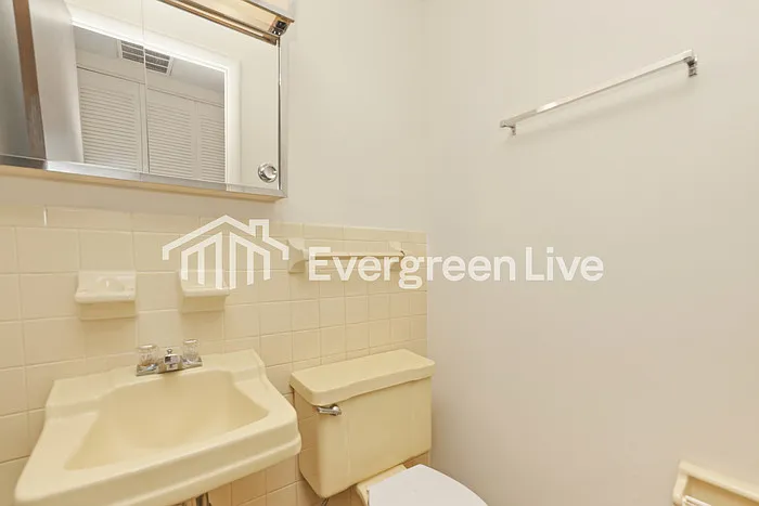 4431 Procuniar Dr — Photo 10