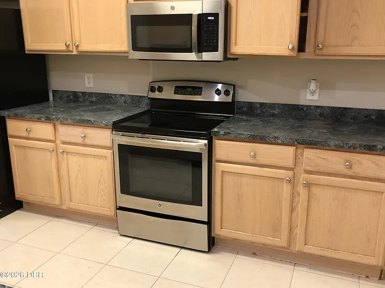 5007 Sail Ct #5007 — Photo 5