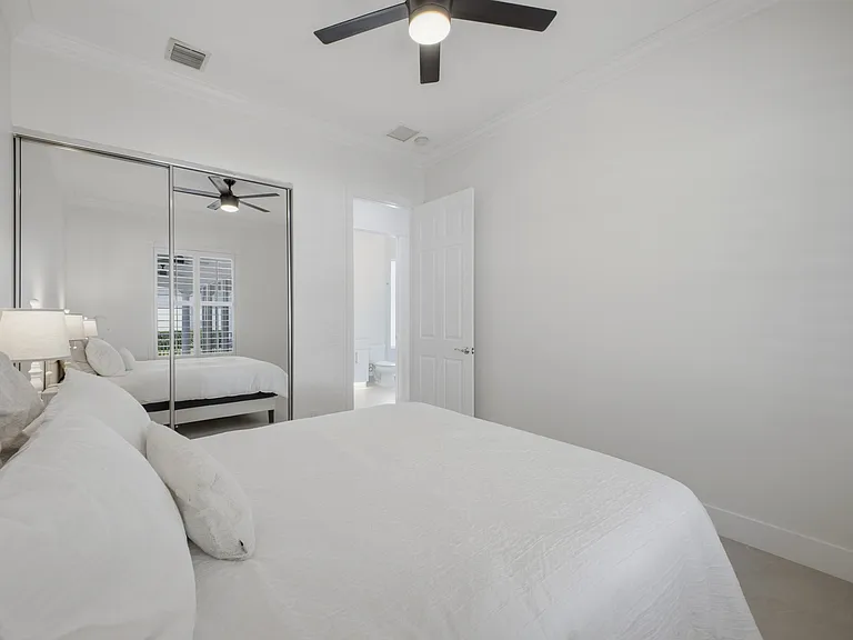 3225 Ushant Ct — Photo 34