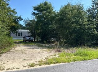 145 Juniper Lake Dr, Defuniak Springs, FL 32433