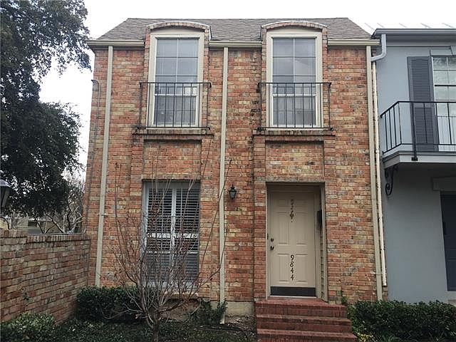 1st image of 9844 Park Lane Ct #9844
