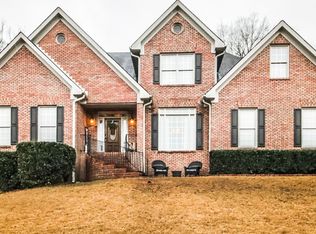 6208 Greens Mill Rdg, Loganville, GA 30052