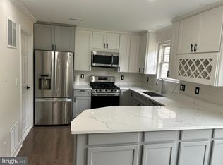 9949 Matti Hill Ct, Fredericksburg, VA 22408