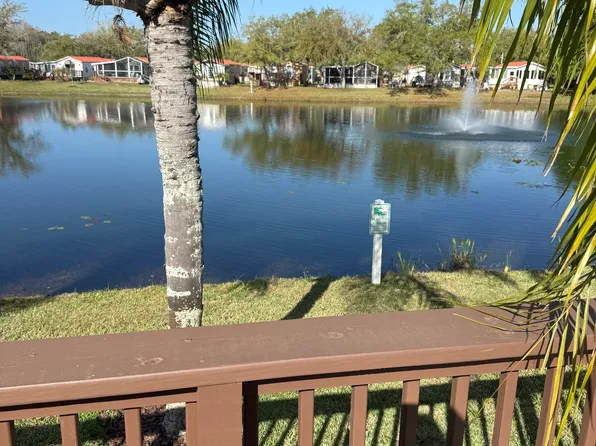 6609 La Mesa Rd, Land O Lakes, FL 34637