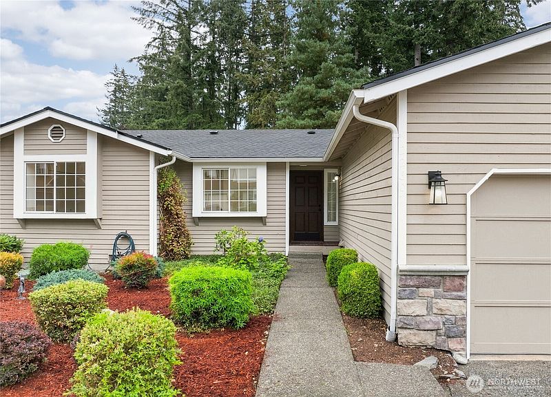 2nd image of 22607 SE 273rd Street