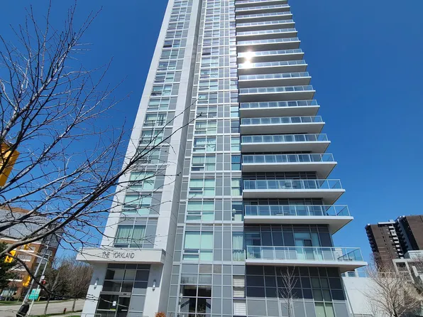 275 Yorkland Rd #1209, Toronto, ON M2J 0B4