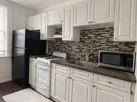 3rd image of 60-58 Admiral Ave #1